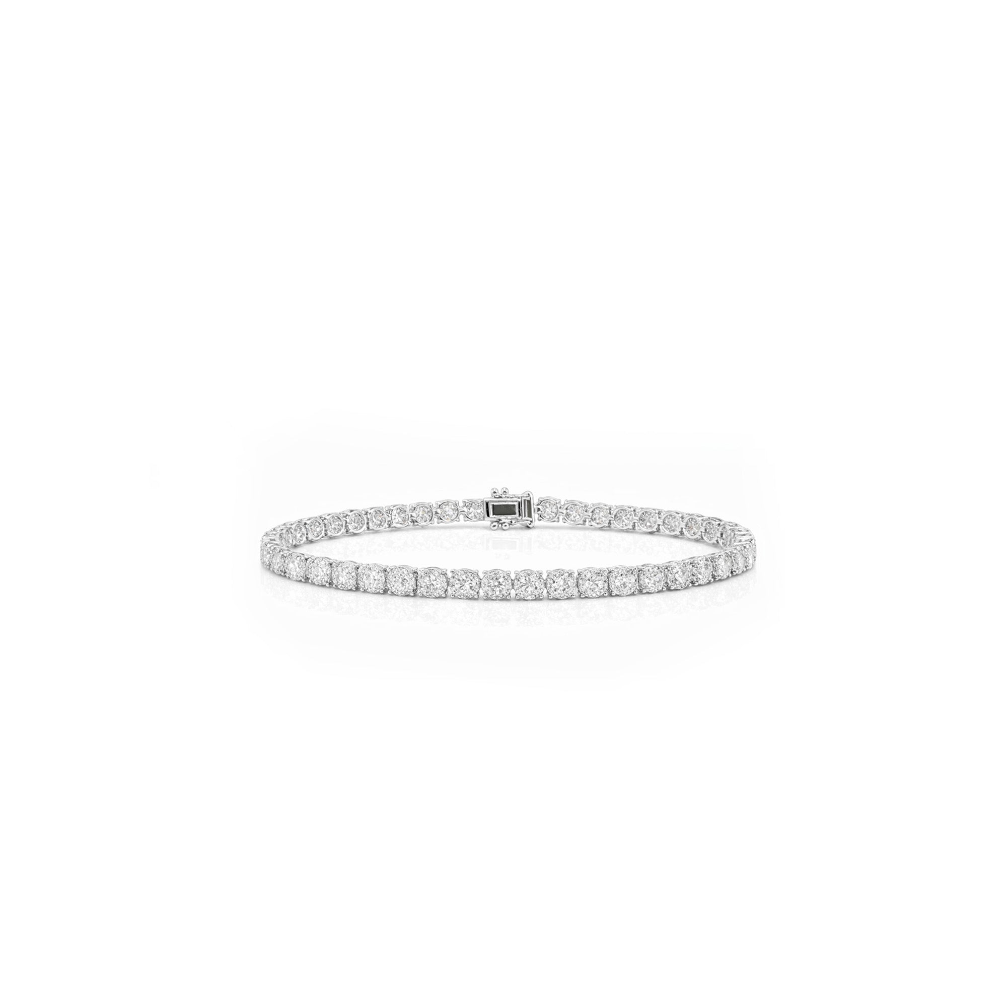 18K Classic Round Cut Tennis Diamond Bracelet