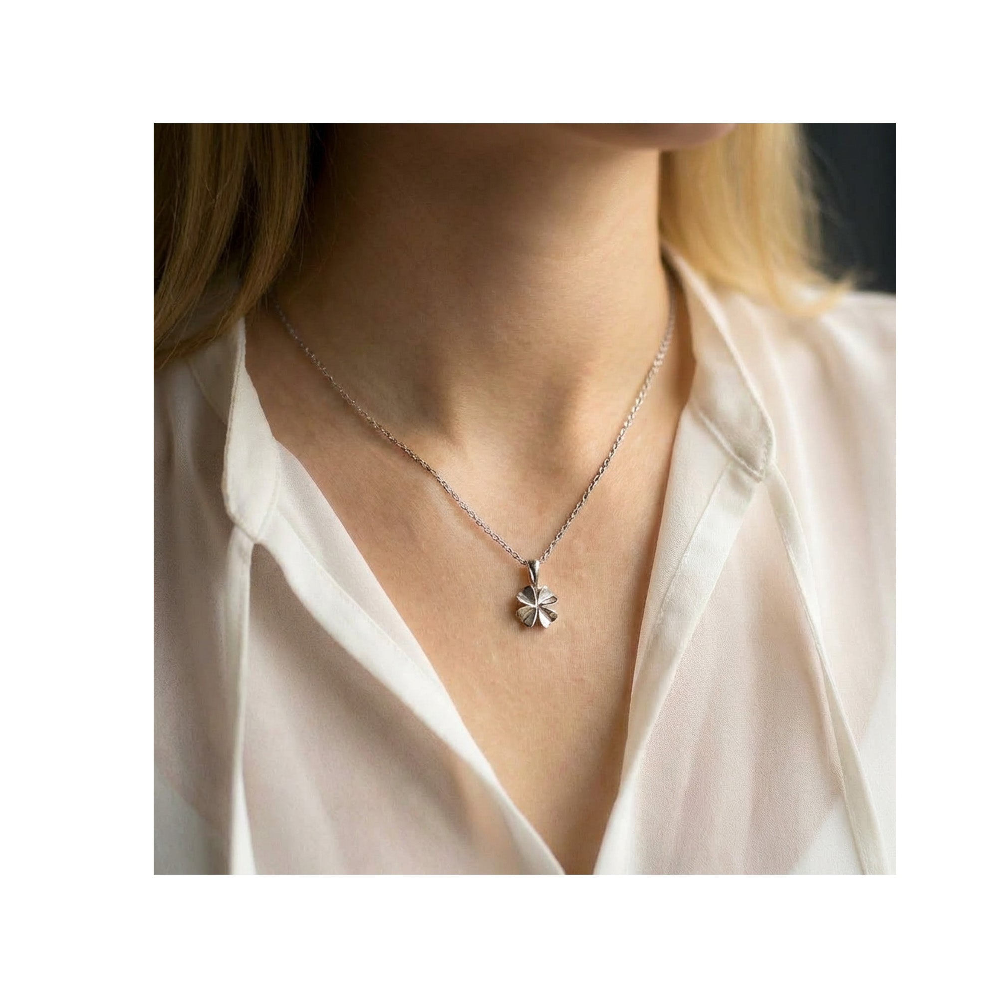 18K 幸運四葉草吊墜