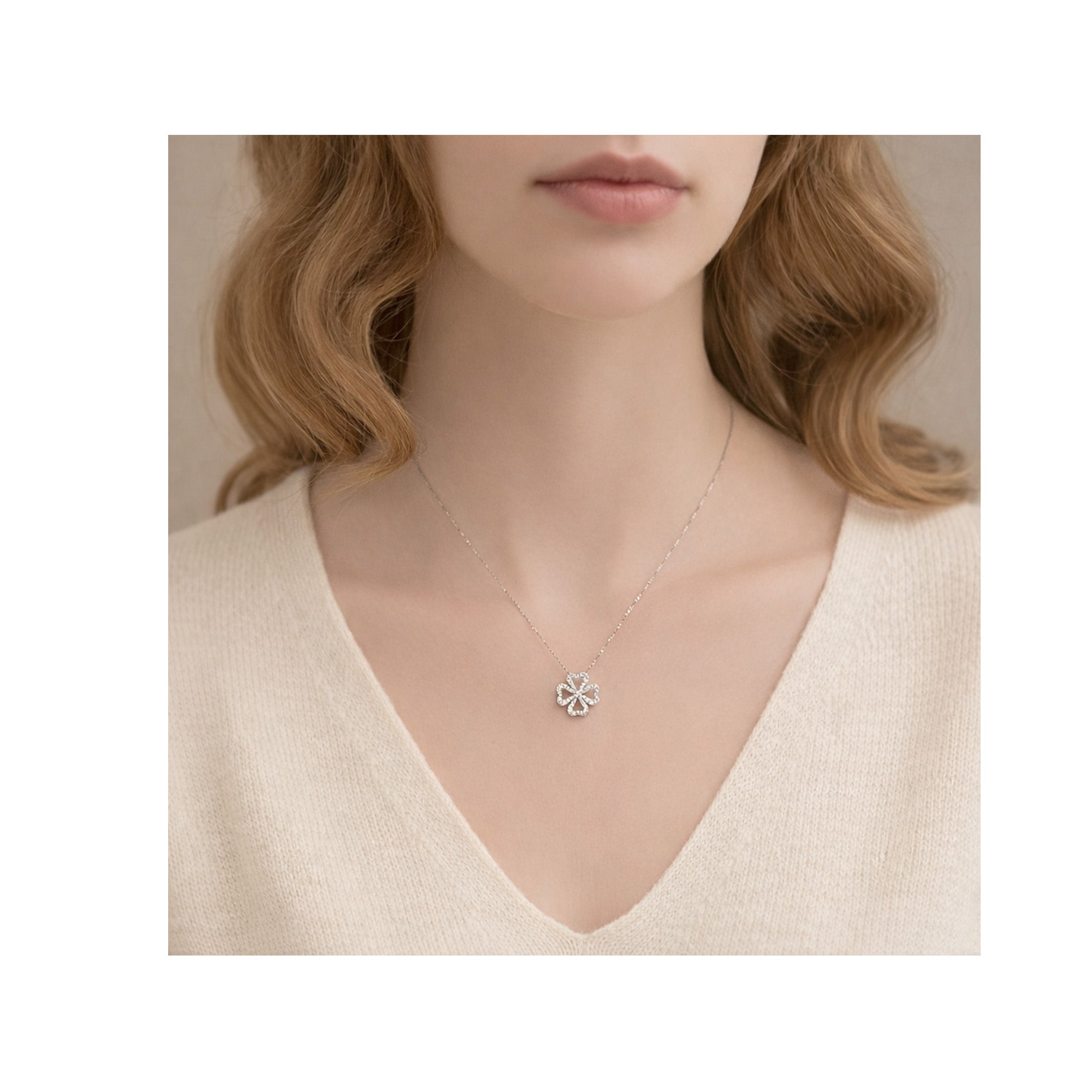 18K 密鑲鑽石四葉草吊墜