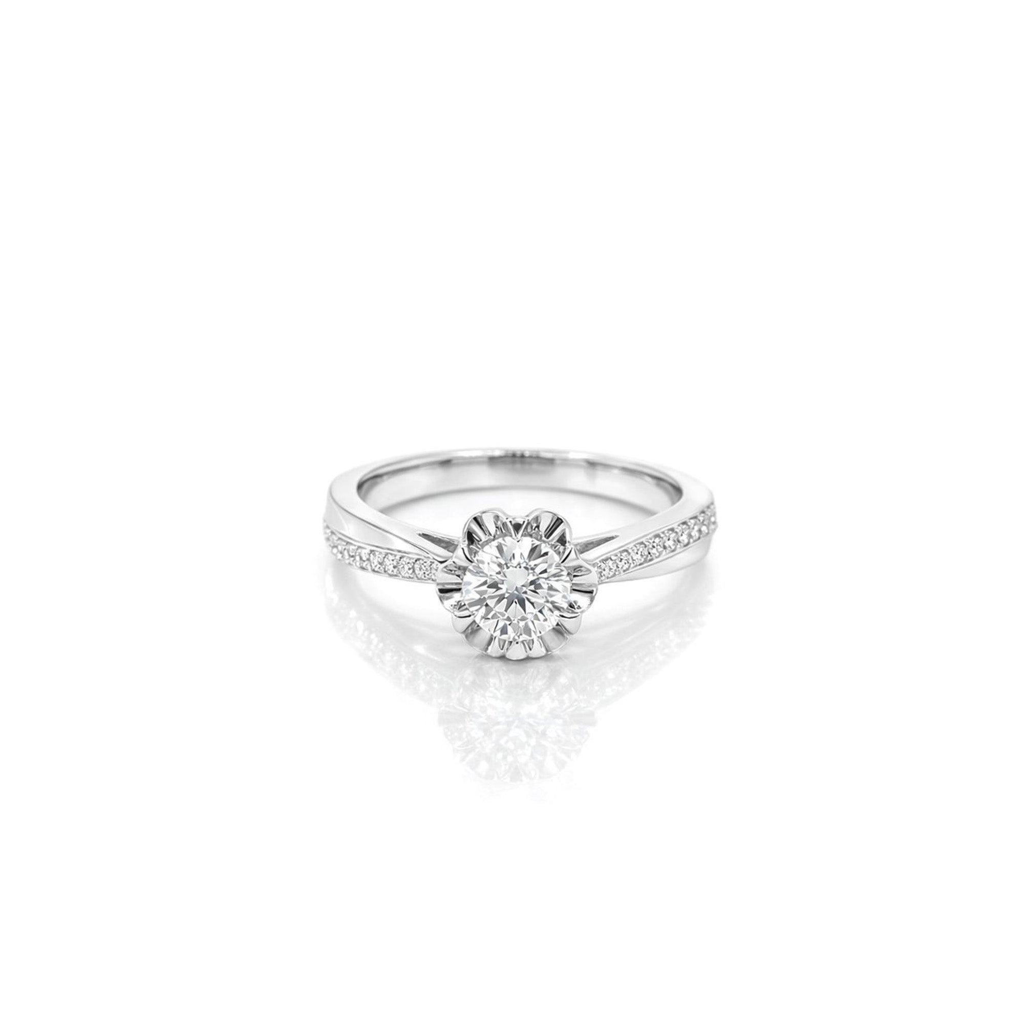 18K Floral Diamond Ring
