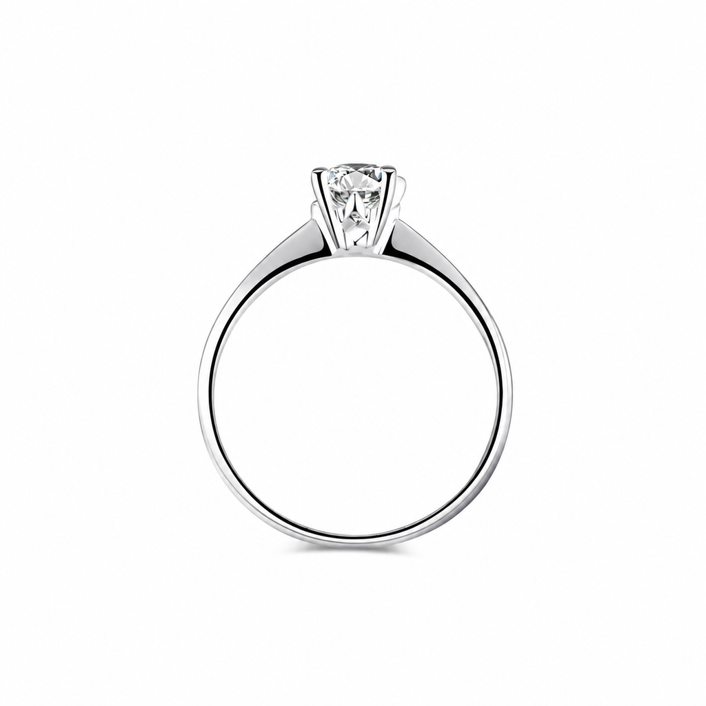 18K Classic Round 0.50ct 4 Prong Solitaire Diamond Ring