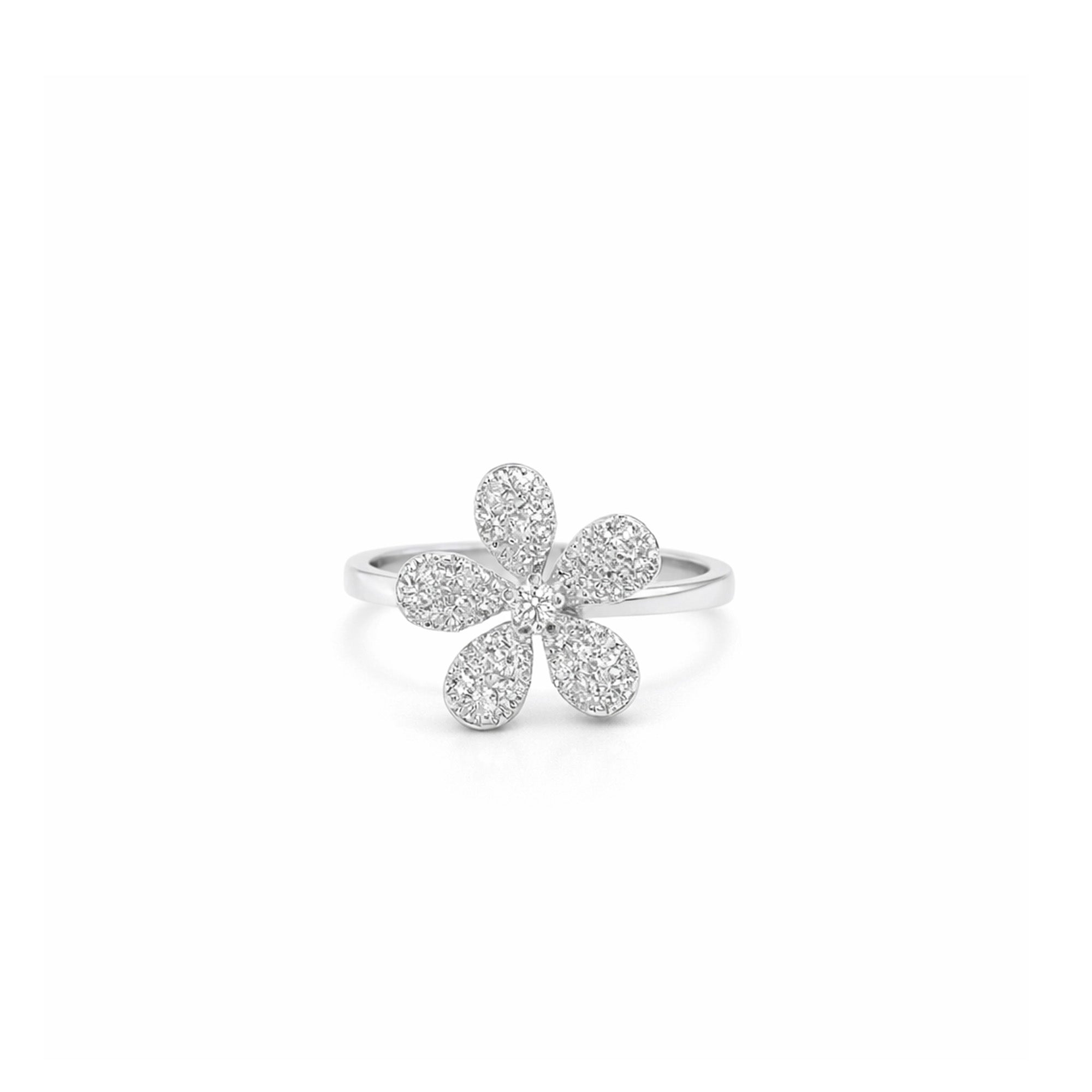 18k White Gold Pave Diamond Flower Ring