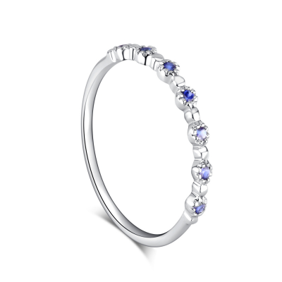 RING WITH SAPPHIRE 